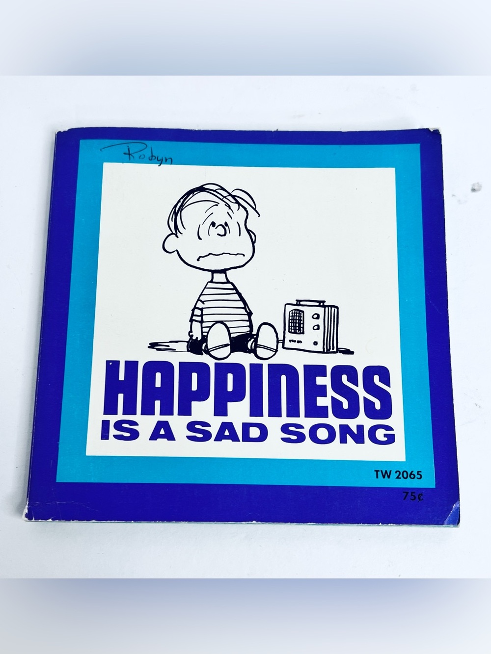 Vintage 1971 Peanuts Happiness Is a Sad Song Charles Schulz Snoopy Paperback